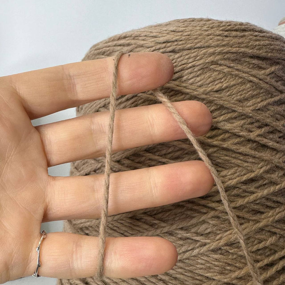 SCOZIA - Modesto Biagioli; 100% кашемир; 160м/100гр; col. Colorado, цвет: песочный; Есть бобинки: 264гр; S720