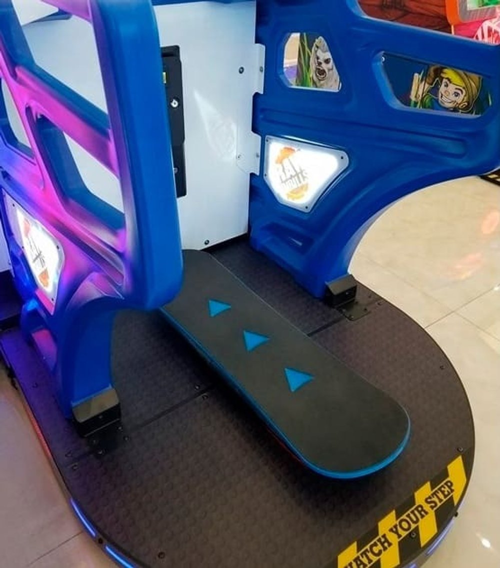 Симулятор катания на сноуборде «Snowboarder DX Motion Single»