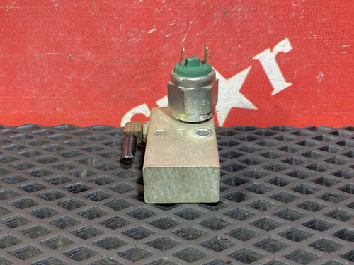 Датчик стояночного тормоза