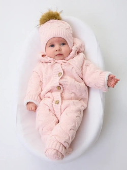 Комплект вязаный новорожденному: комбинезон+шапка+пинетки