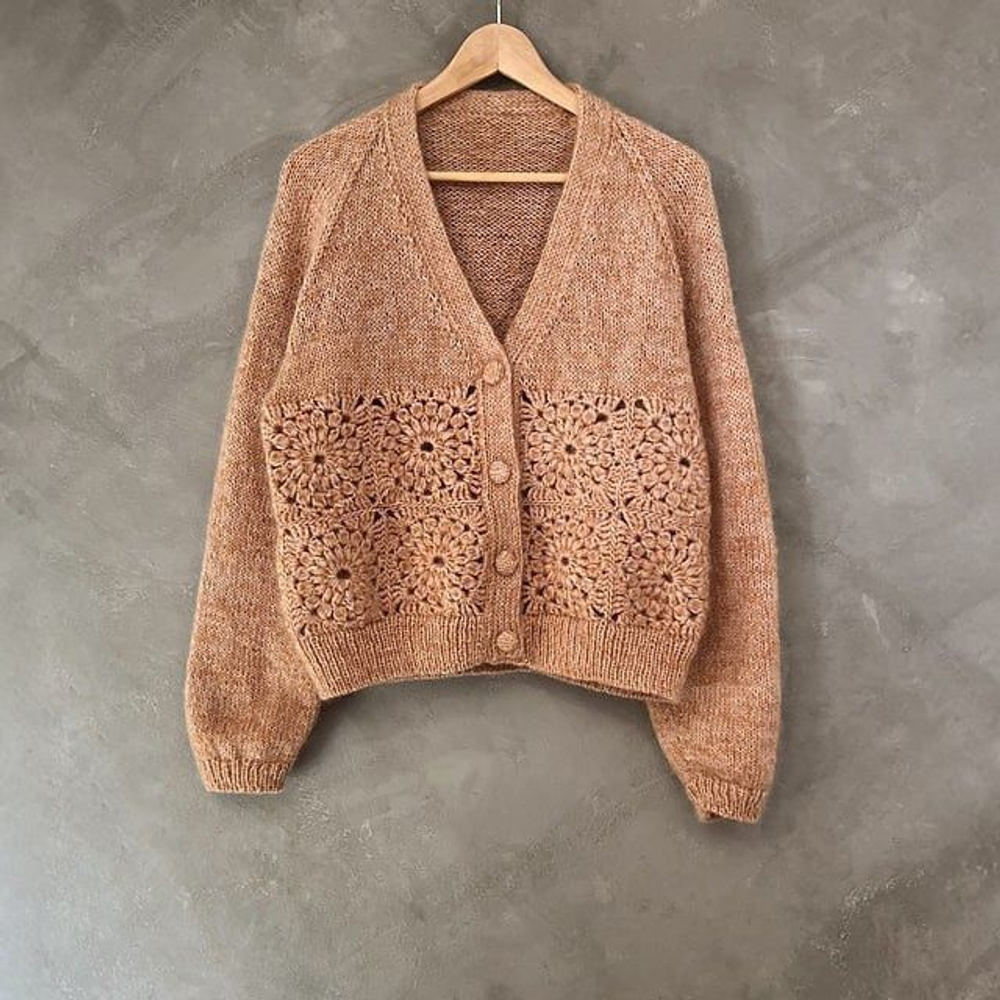 Описание по вязанию кардигана спицами и крючком "Heidy"