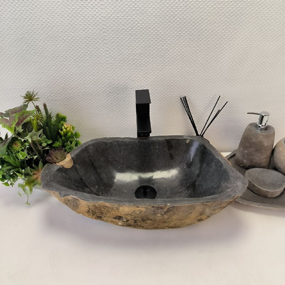 Раковина из речного камня RS63325 (54*31*15) 0122