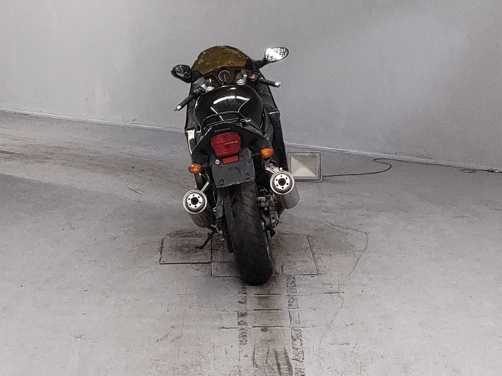 Honda CBR1100XX Blackbird 2001