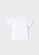 две футболки с шортами