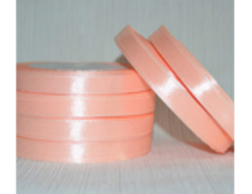 Лента атласная персиковая 7 мм.