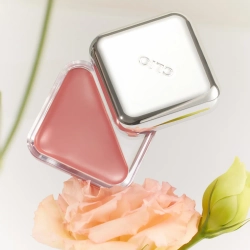 CLIO ESSENTIAL LIPCHEEK TAP - Многофункциональный оттеночный бальзам для губ