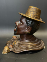 Чугунная чернильница