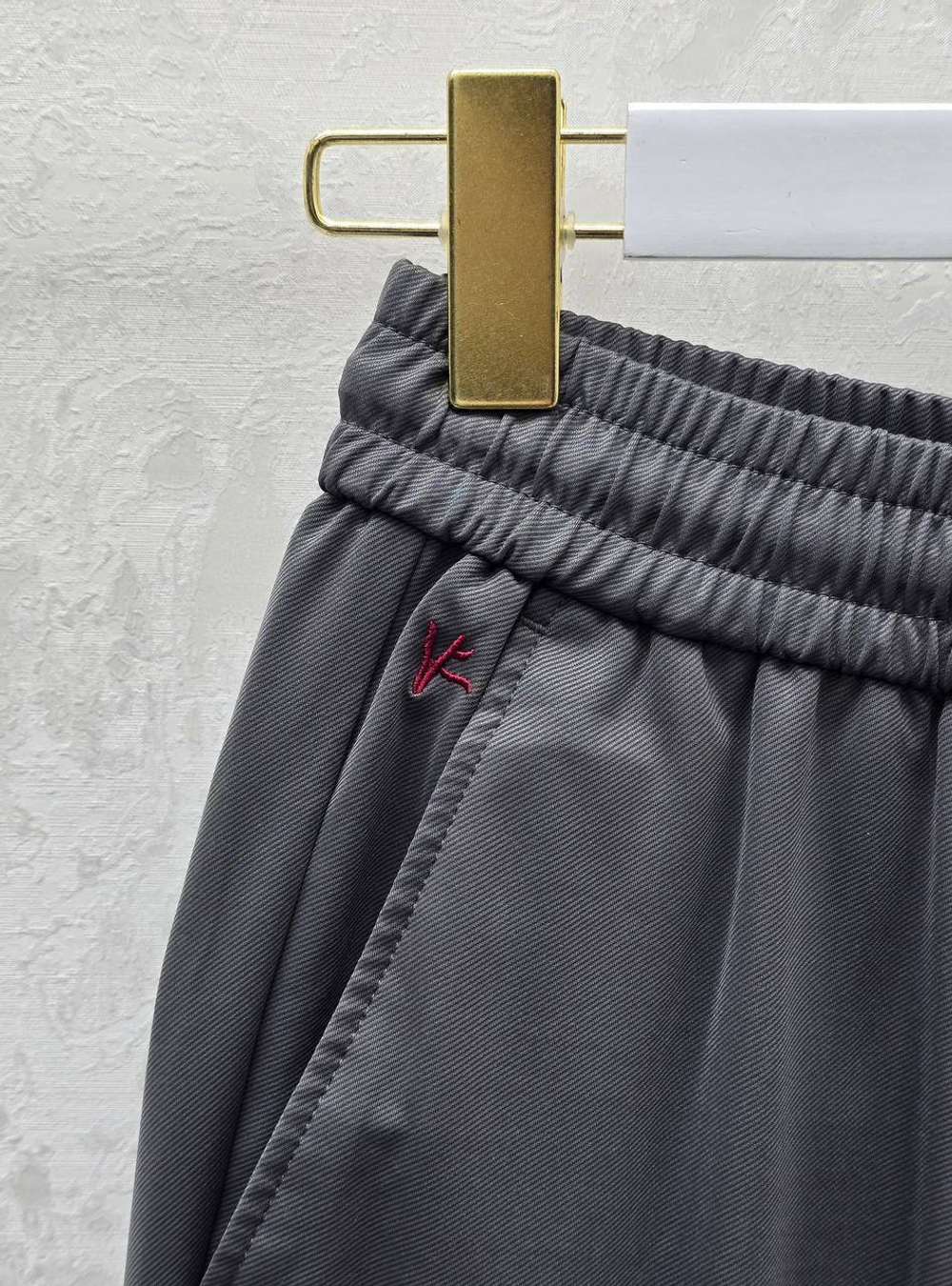 Спортивные штаны Isaia