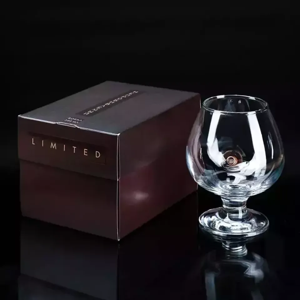 Бокал для коньяка Непробиваемый с пулей в коробке