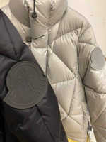 Пуховик Moncler
