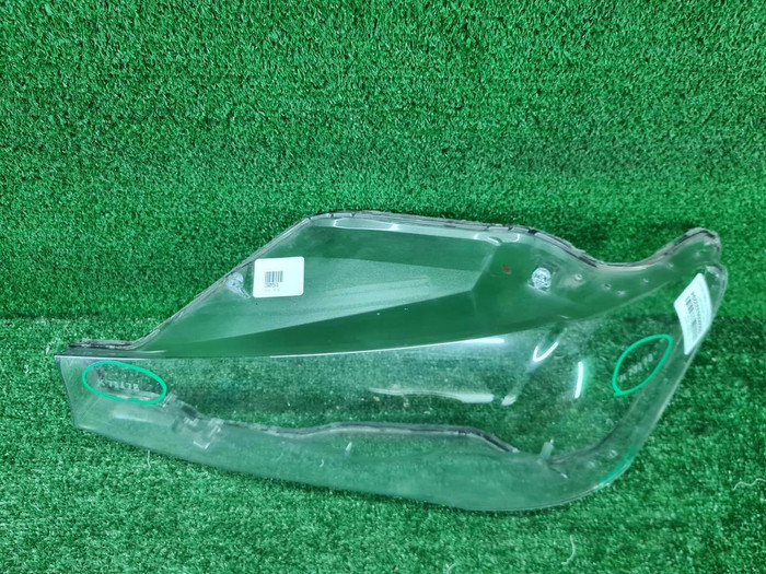 Стекло фары левое BMW X3 F25 X4 F26 (2014-2017)