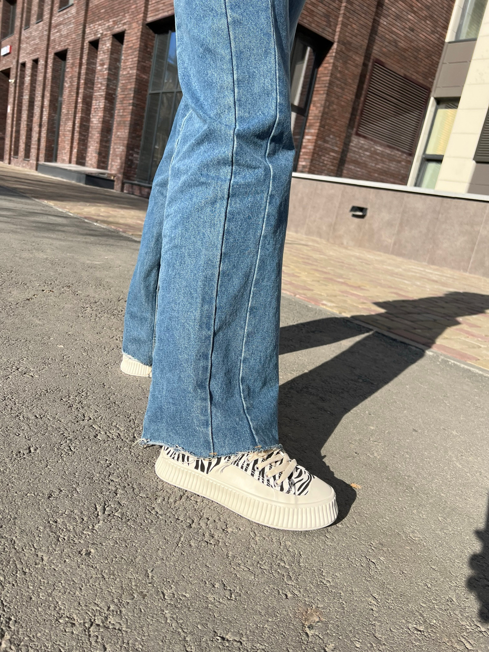 Кеды женские под зебру