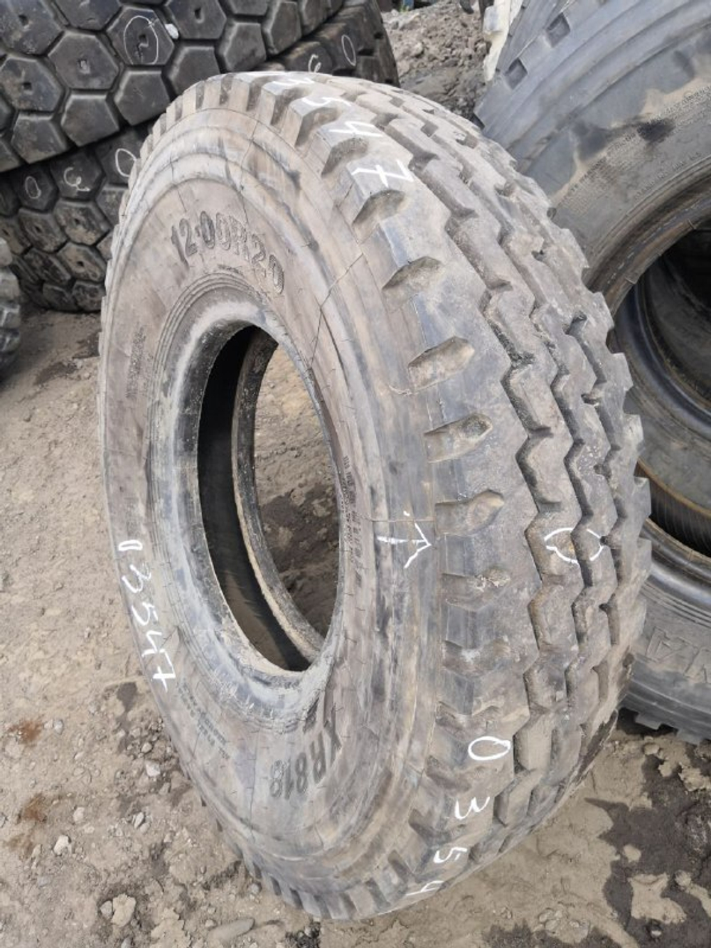 12.00R20 TUNEFUL XR818 шина б/у