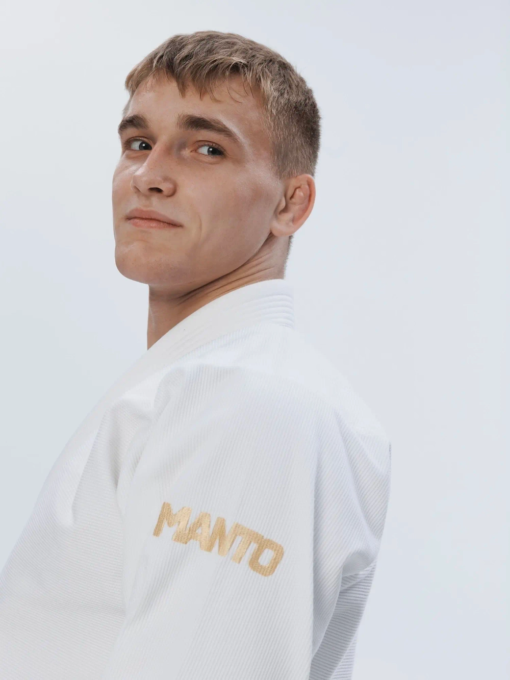 Кимоно MANTO "RISE 2.0" BJJ GI белое