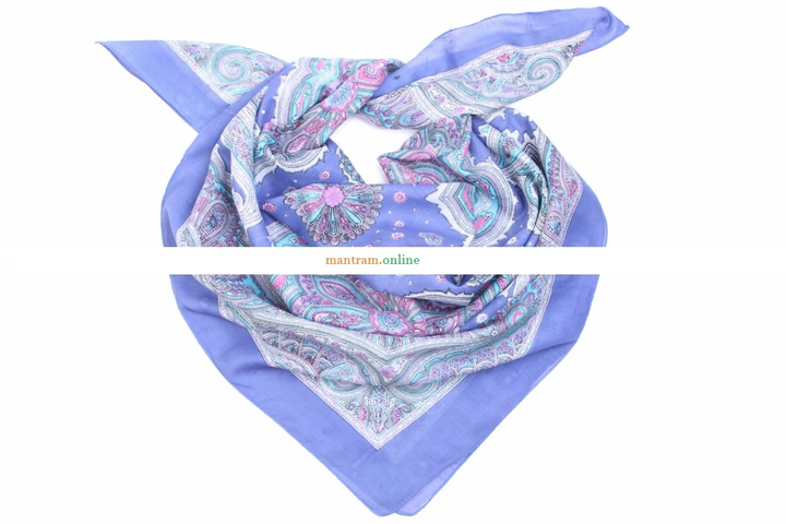 Платок материал Хлопок 100% Узор бабочка в цветке розовый голубой серый на сиреневом фоне с сиреневой каймой 95x95 см