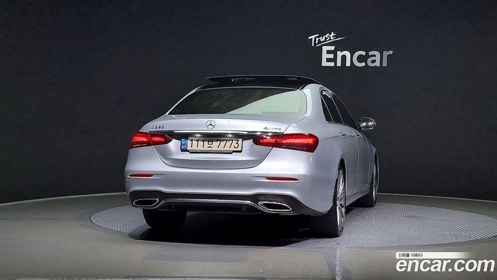 Mercedes-Benz E-Class W213 E350 4MATIC AMG Line (05.2022)