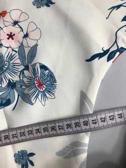 Платье Zarina для встречи с подружками, визуально на 42 размер