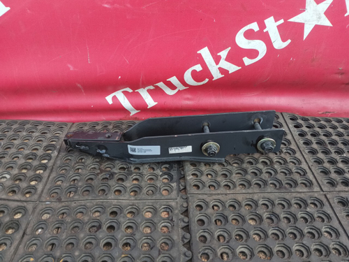 Кронштейн торсиона кабины правый 2023г.