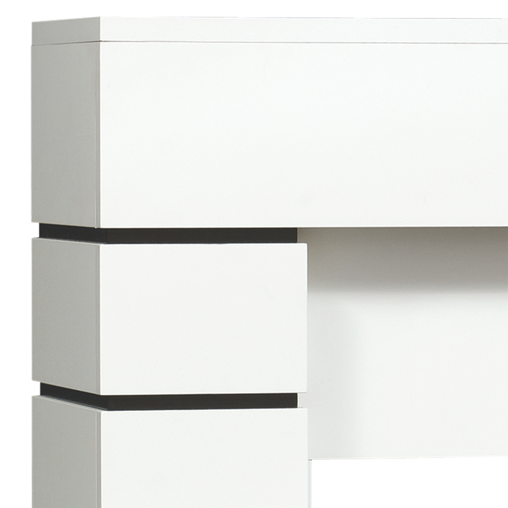 Каминокомплект Real Flame Alta 24 WT c очагом Irvine 24