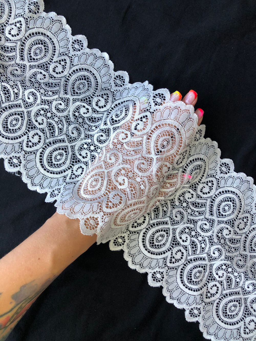 Эластичное кружево холодное белое ширина 18 см
