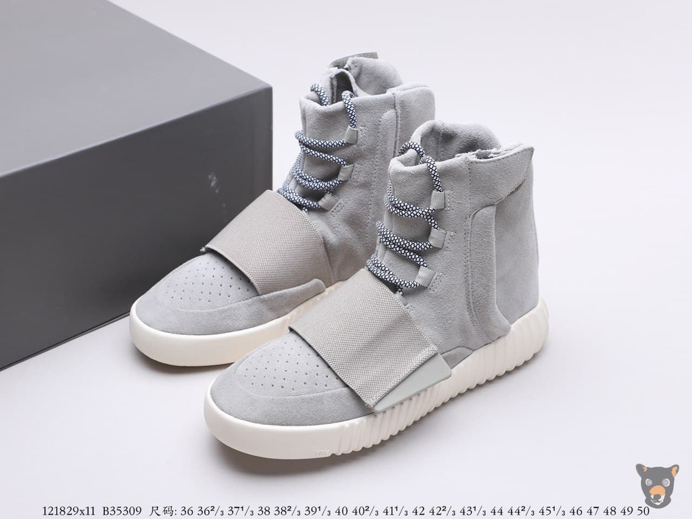 Кроссовки Yeezy Boost 750 "OG Light Brown"