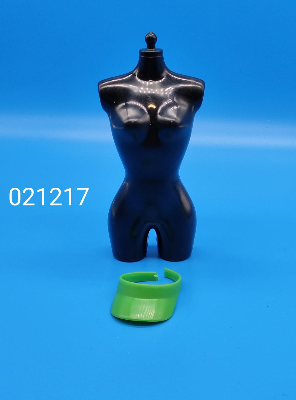 Аксессуар для куклы Барби винтаж 021217