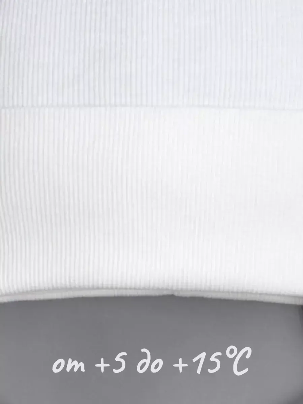 Шапка с ушками для девочки трикотажная на завязках