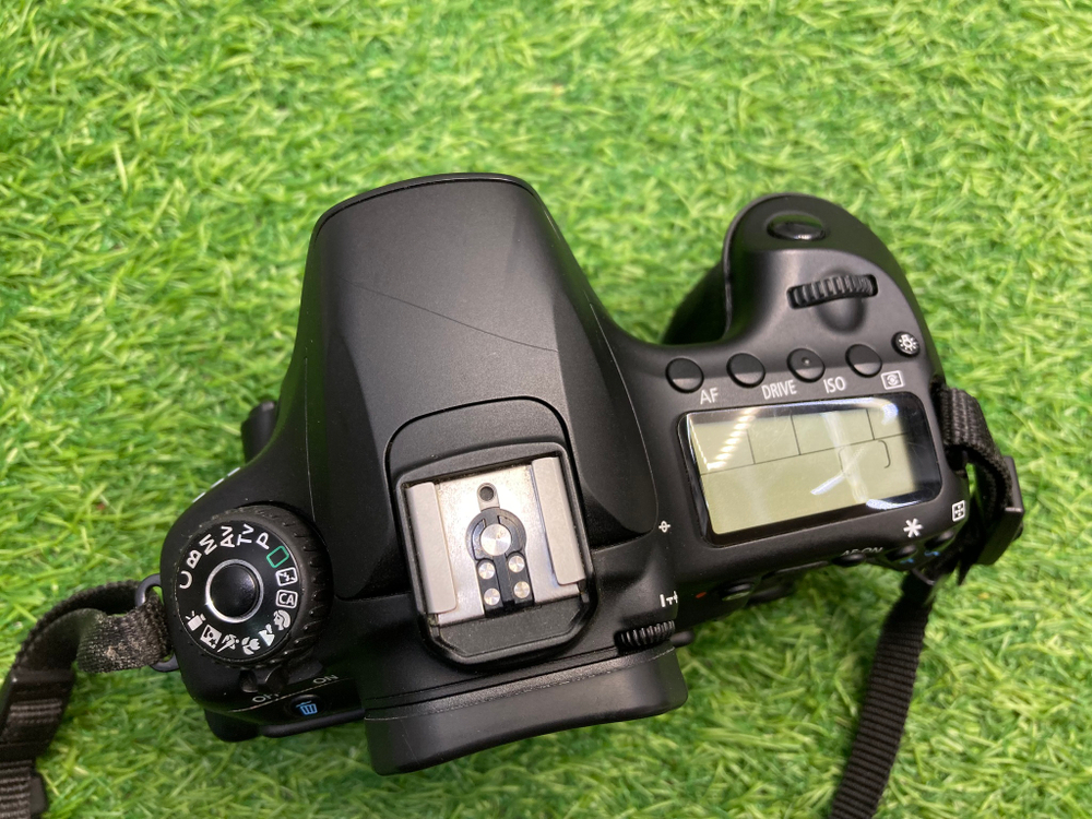 Canon EOS 60D 16.000 кадров