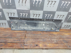 Накладка двери передней левой Kia Mohave (HM) 08-20 Б/У Оригинал 877232J000