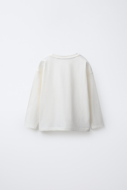 ZARA ФУТБОЛКА С ВЫШИВКОЙ SNOOPY PEANUTS™, ЭКРЮ