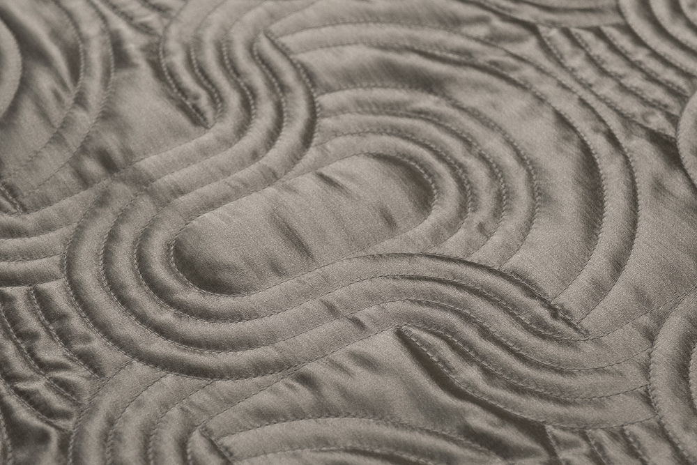 Покрывало 260х260 Garda Decor Euphoria Аморе бежевое со стежкой