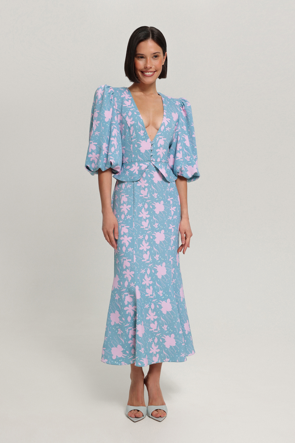 Платье в цветок с баской