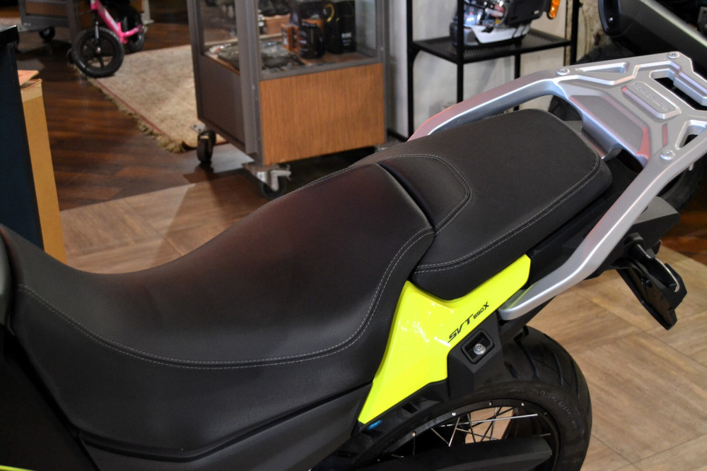 QJMOTOR SVT 650X