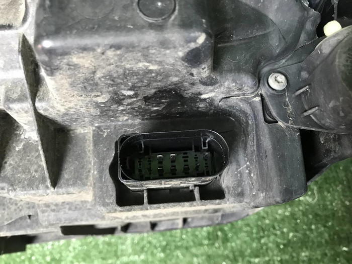 Битая Фара правая Volvo XC90 2 (14-19) Full LED