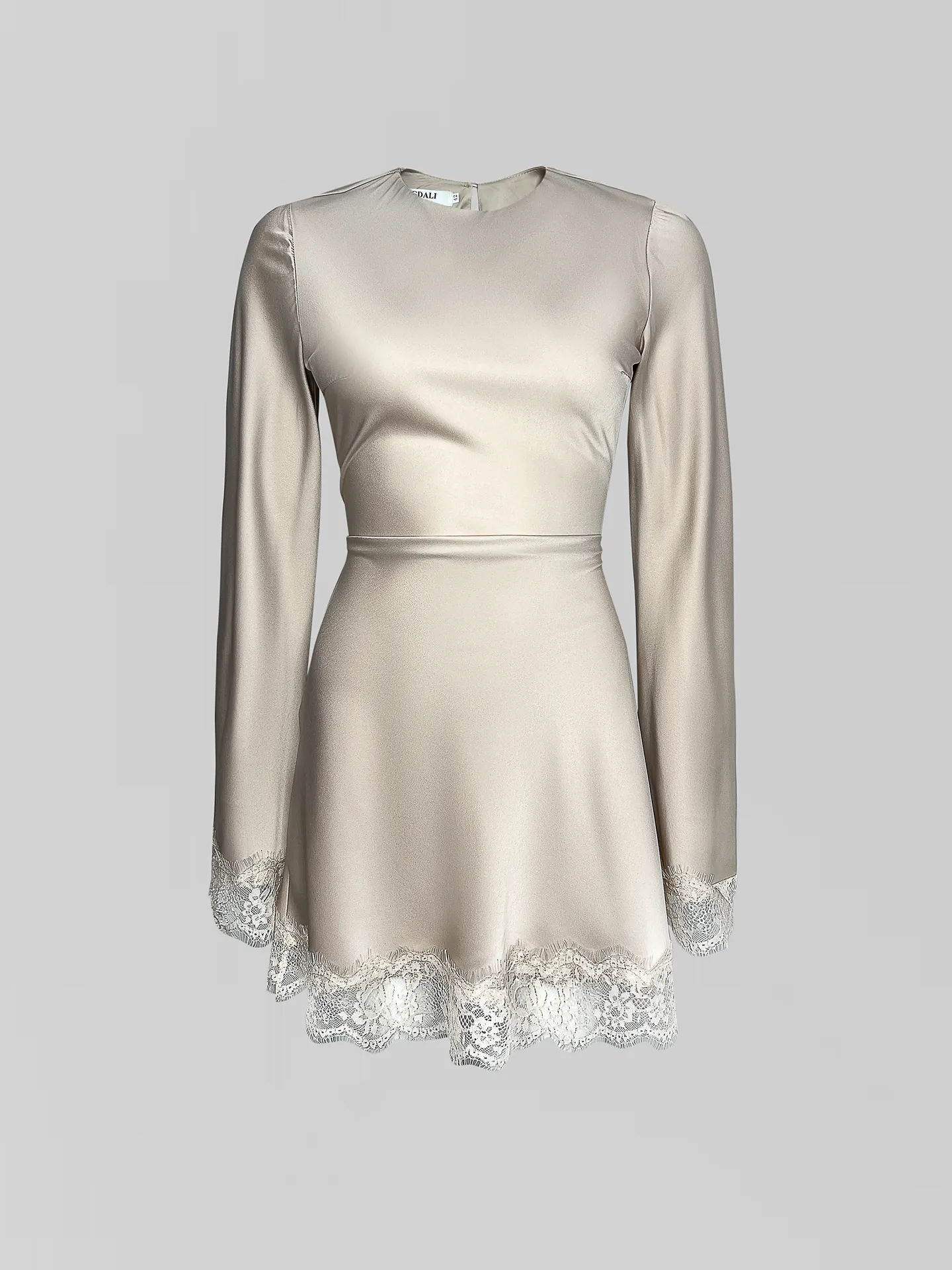 Платье Agdali Brand 1836 короткое атласное со шнуровкой на спине