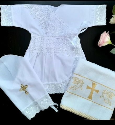 Крестильный набор р-р 56-62 "Ариша" (крыжма 140/70см) золото