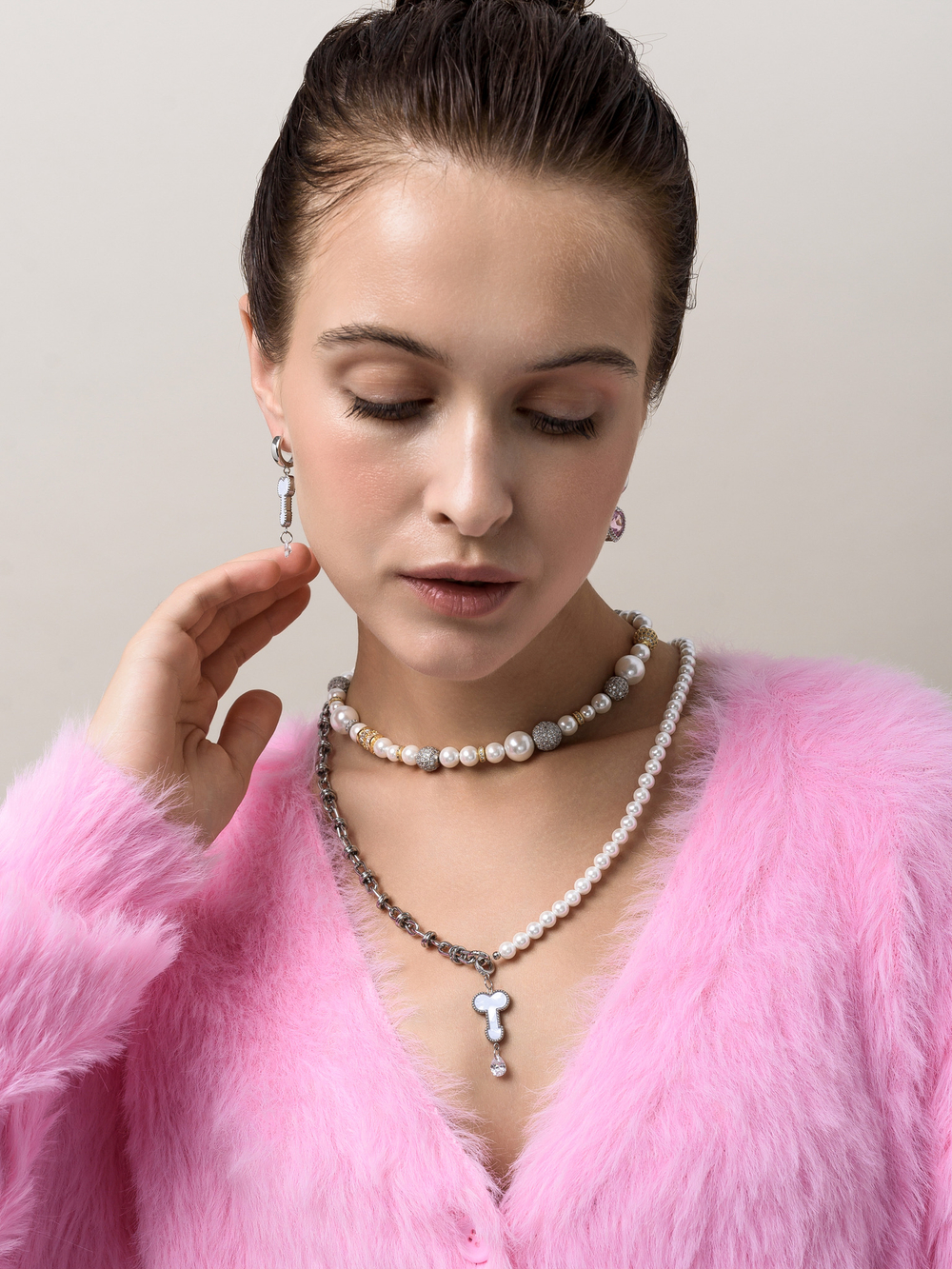 Чокер "Charm" из перламутра