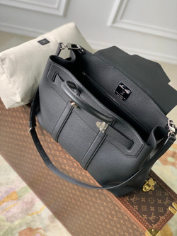 Louis Vuitton Georges Tote MM