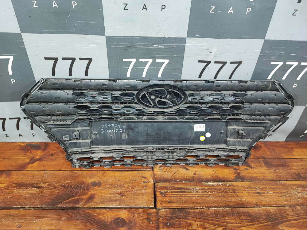 Решетка радиатора Hyundai Solaris 2 (HCR) 17-20 Б/У Оригинал 86351H5000