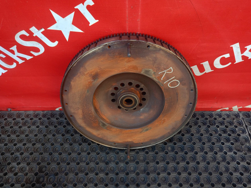 Маховик двигателя