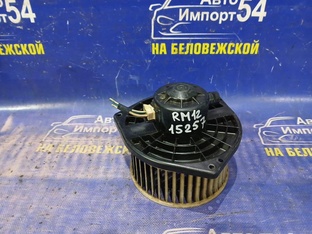 Моторчик печки NISSAN LIBERTY 1998-2004