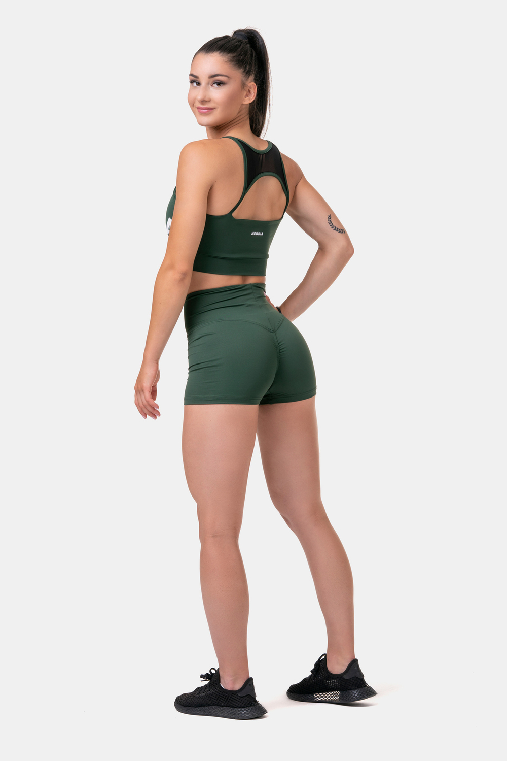 Топ женский Classic Hero Cut-Out Sports bra 579 Зеленый