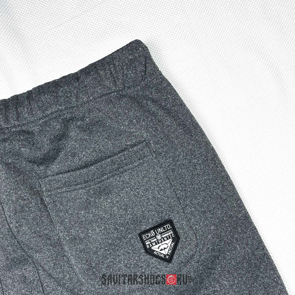 Спортивные штаны на флисе