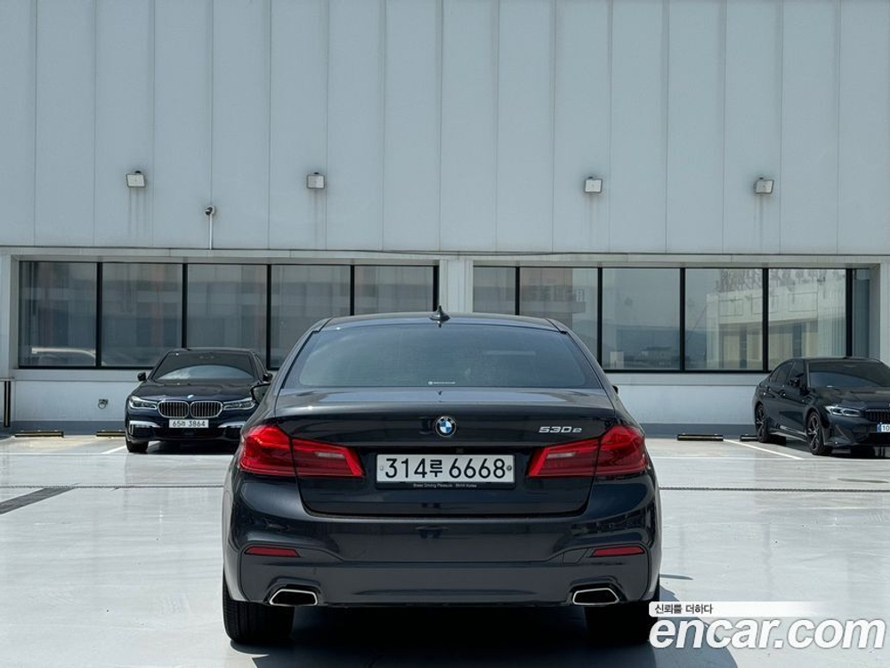 BMW 5 Series (G30) 530e M Sports (05.2020)