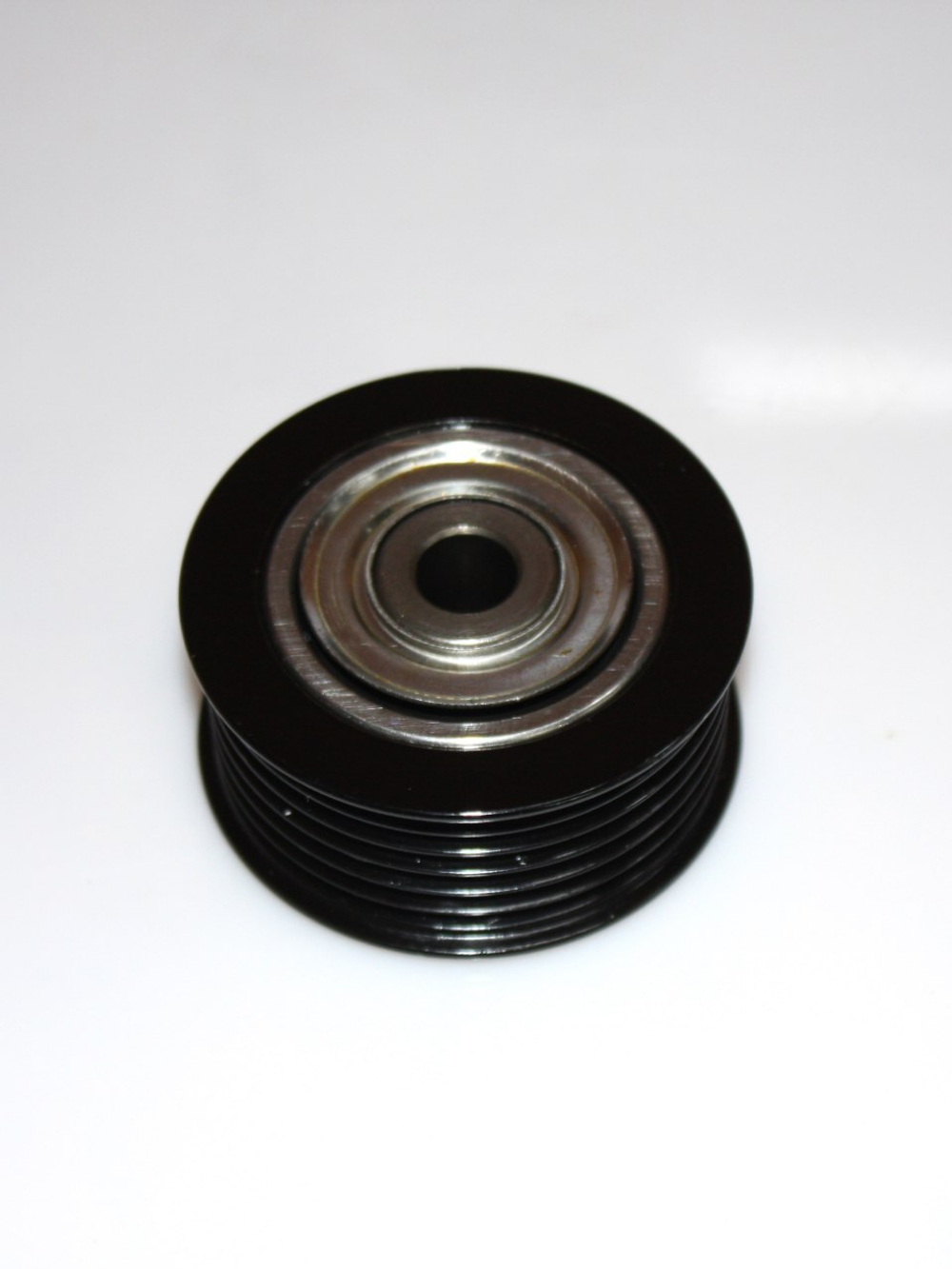 Ролик направляющий приводного ремня 1341A042 для Mitsubishi