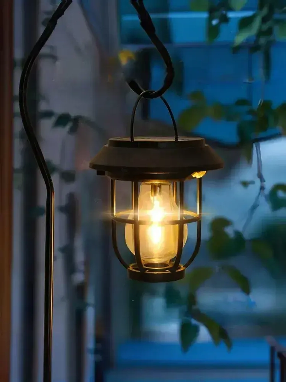 Фонарь кемпинговый на солнечной батарее / Уличный светильник всесезонный с датчиком движения/ 3 вида крепления