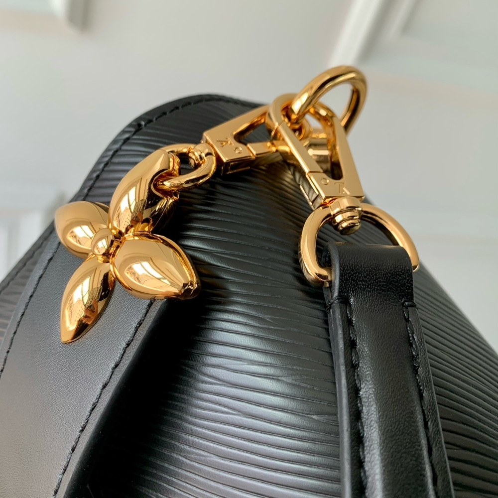 Louis Vuitton Twist MM