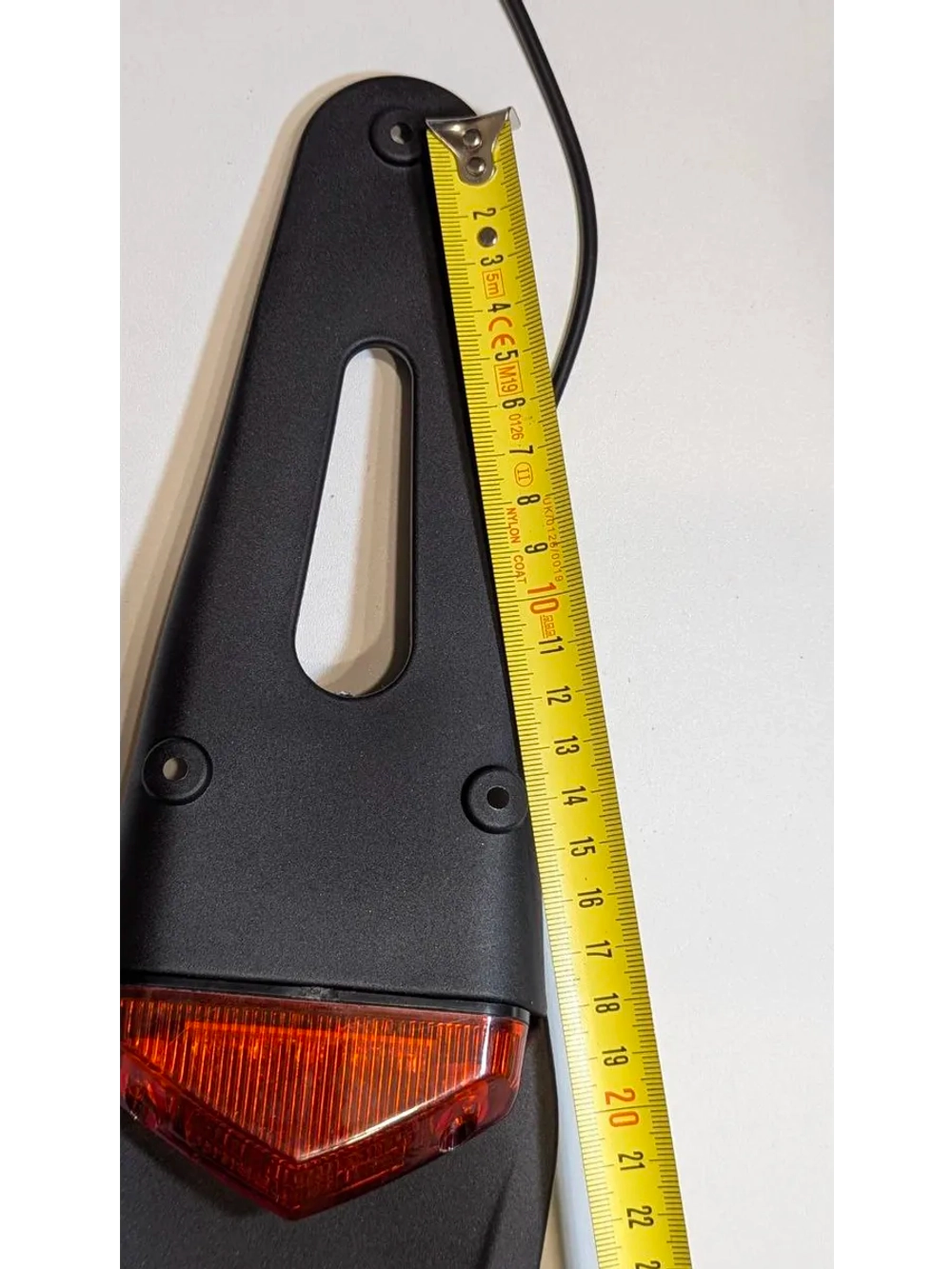 + t Крыло заднее со стоп-сигналом мотоцикл, питбайк