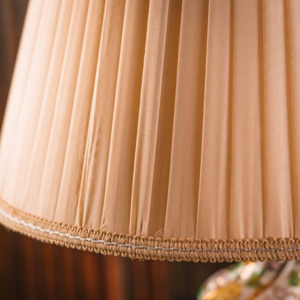 Настольная лампа с расписным керамическим основанием