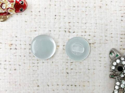 Пуговицы блузочные на ножке "карамелька", d 1,5 см, молочный